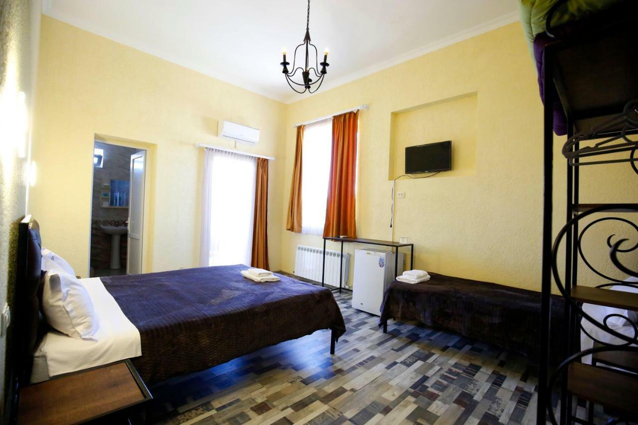 Green Flower Hotel Kutaisi Luaran gambar